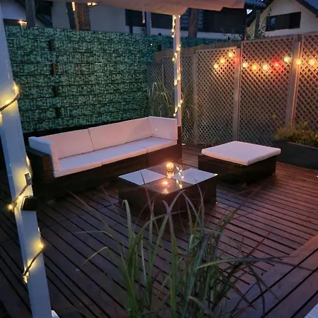 Domek,apartament Z Ogrodkiem 5 Min Od Plazy
