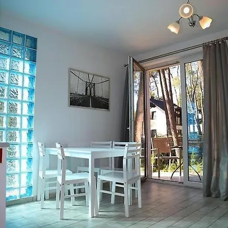 Holiday home Domek,apartament Z Ogrodkiem 5 Min Od Plazy